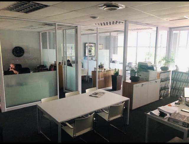 580M² OFFICE FOR SALE IN UMHLANGA RIDGE